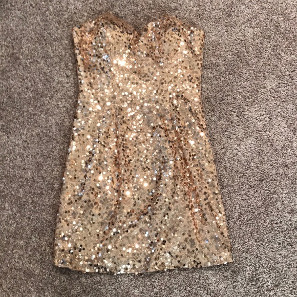 Dancing Queen Gold Sequin Dress - Picture 2 of 10